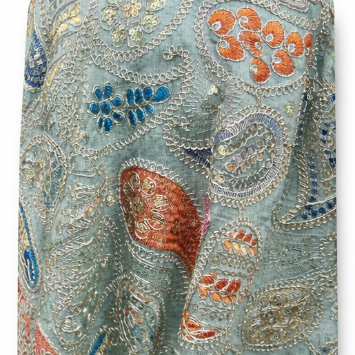 Velvet & Linen metallic embroidery (Alt patterns)